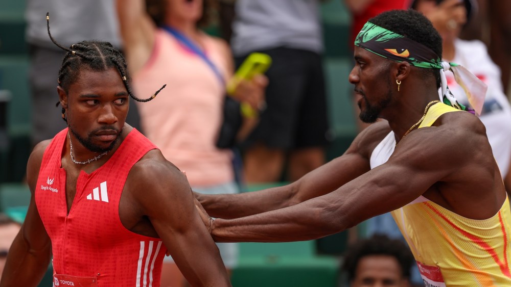 Noah Lyles Kenny Bednarek Shove