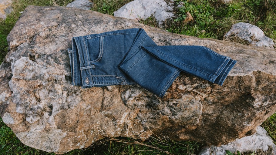 Calik denim using TENCEL™ Lyocell – HV100
