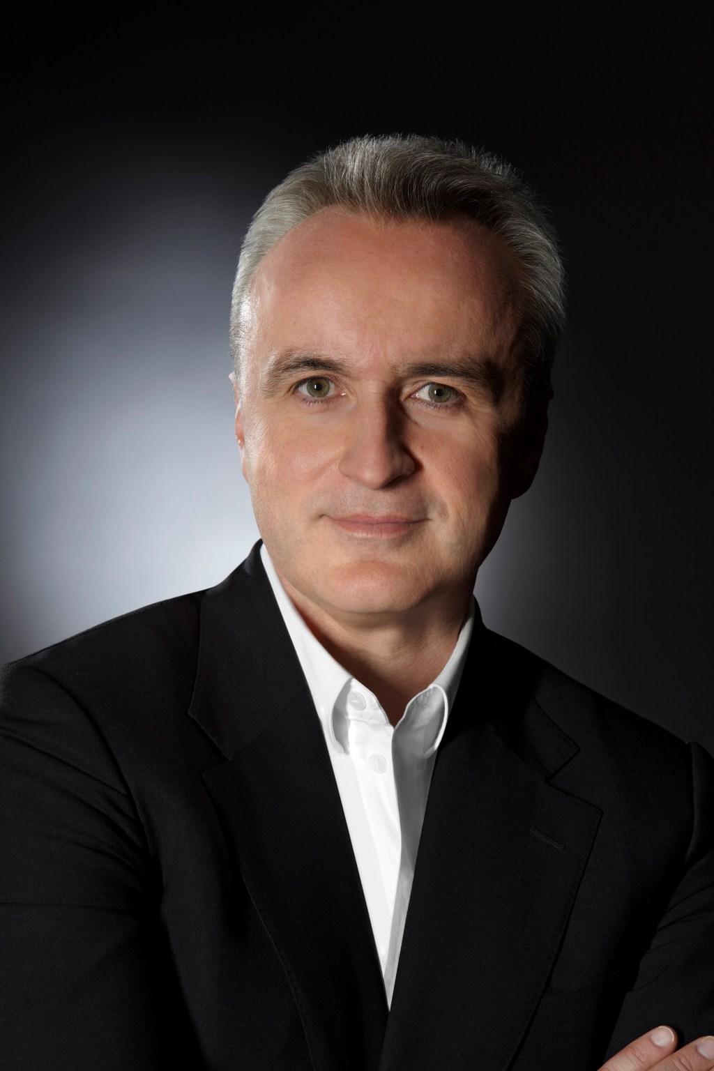 Coty Unveils ‘Coty Curated’ Turnaround Strategy Under Interim CEO Markus Strobel Amid Mixed Q2 Results