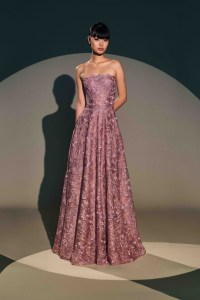 Naeem Khan Pre-Fall 2026 Collection