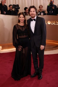 Amanda Anka and Jason Bateman at the 83rd Annual Golden Globes held at The Beverly Hilton on January 11, 2026 in Beverly Hills, California.