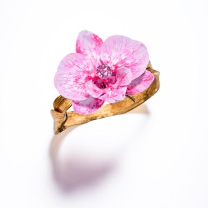 Anna Hu Haute Joaillerie Bangle Orchid Minute Saphir Rose