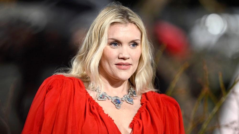 Emerald Fennell wears a vintage Cartier necklace at the "Wuthering Heights" premiere on Feb. 5 in London.