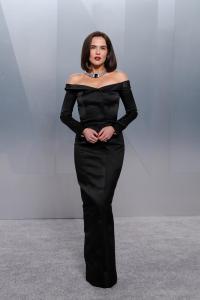 Zoey Deutch at the 2026 Vanity Fair Oscar Party held at the Los Angeles County Museum of Art on March 15, 2026 in Beverly Hills, California.