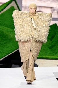 Louis Vuitton Fall 2026 Ready-to-Wear Collection at Paris Fashion Week
