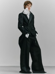 Sacai Fall 2026 Ready-to-Wear Collection at Paris Fashion Week