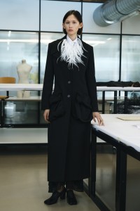 Viktor & Rolf Fall 2026 Ready-to-Wear Collection at Paris Fashion Week