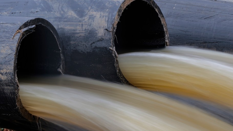 CABIN JOHN, MD - MARCH 05: Pipes divert water into the C&O Canal and around a broken section of the Potomac Interceptor on March 05, 2026 in Cabin John, Maryland. On Wednesday President of the Potomac Riverkeeper Network announced the health advisory was lifted and shared a statement on a proposed remediation plan by D.C. authorities. (Photo by Heather Diehl/Getty Images)