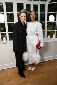 Veronica Leoni and Tracee Ellis Ross